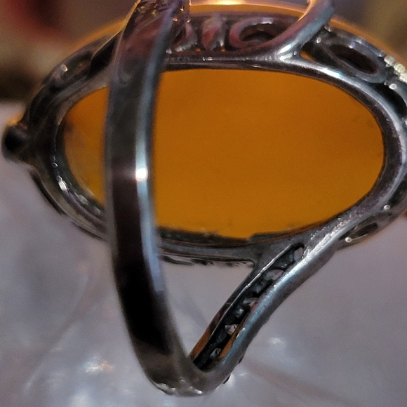 Monkey Yellow Jade & CZ .925 Ring Size 7 - Picture 5 of 7